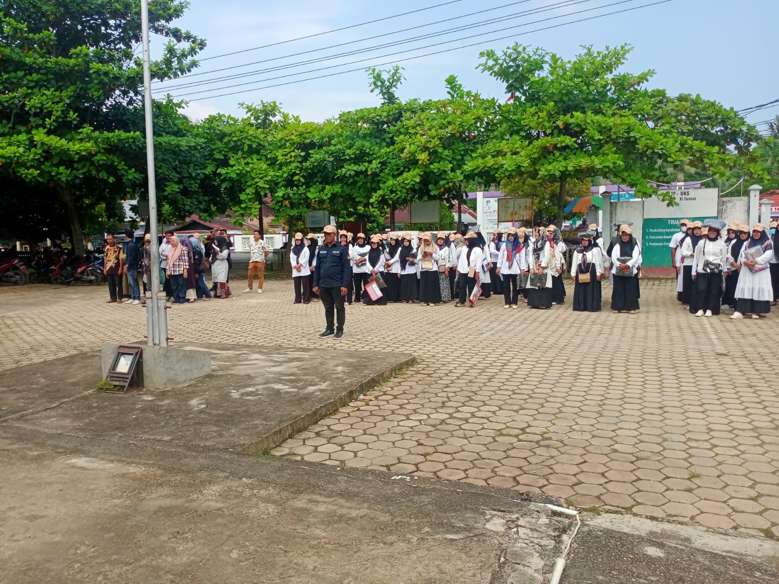 Camat Koto XI Tarusan Menghadiri Apel Serentak Pantarlih 2024