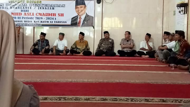 Penyerahan Bantuan 1 Unit Mobil Ambulance dari Pokir H. MHD Asli Khaidir SH anggota DPR RI  ke Masji