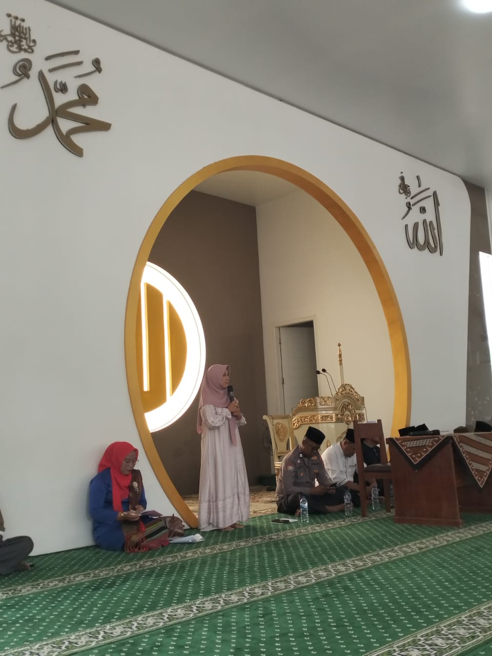 Acara Zikir Bersama Dalam Rangka Memperingati Maulid Nabi SAW di Masjid Hidayatullah
