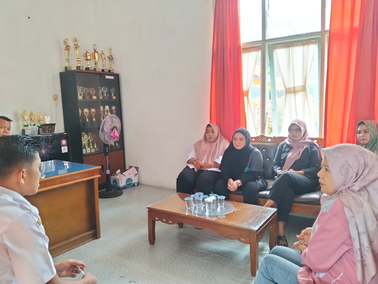 Mediasi Antara Komunitas PNC Kabupaten dengan Wali Nagari Nanggalo tentang Pelaksanaan Wisata Kuline