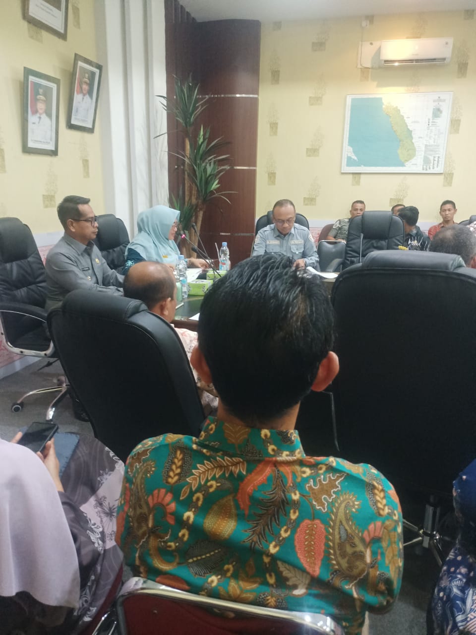 Menghadiri Undangan Pengendalian Administrasi Pembangunan Kabupaten Pesisir Selatan Triwulan III