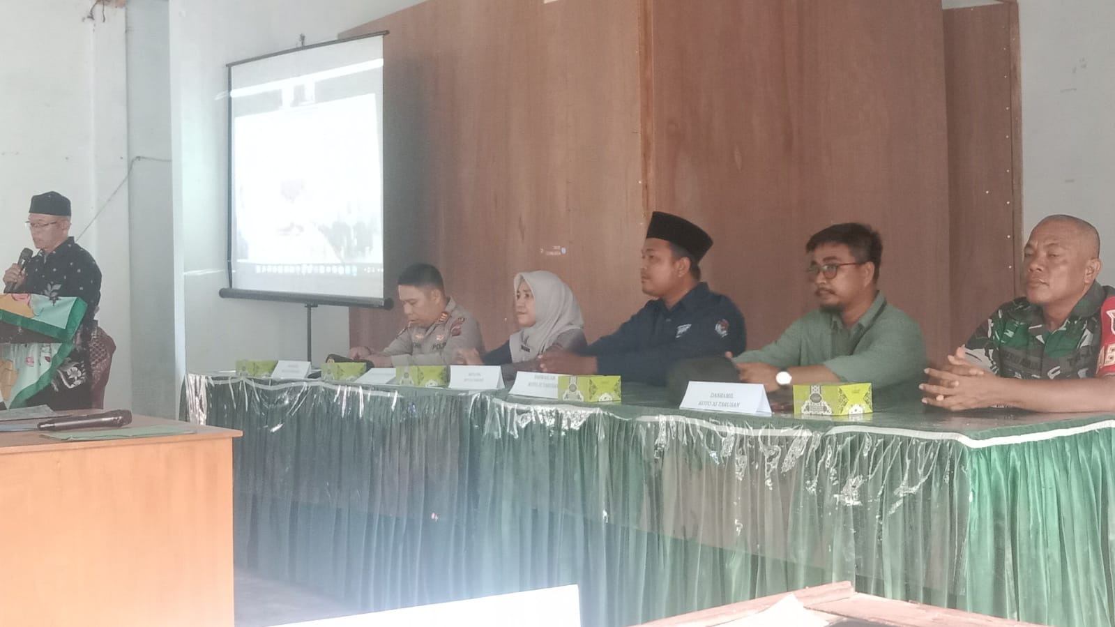 Pengambilan Sumpah PPK dan Pelantikan PPS se Kecamatan untuk PSU Pemilihan DPD 