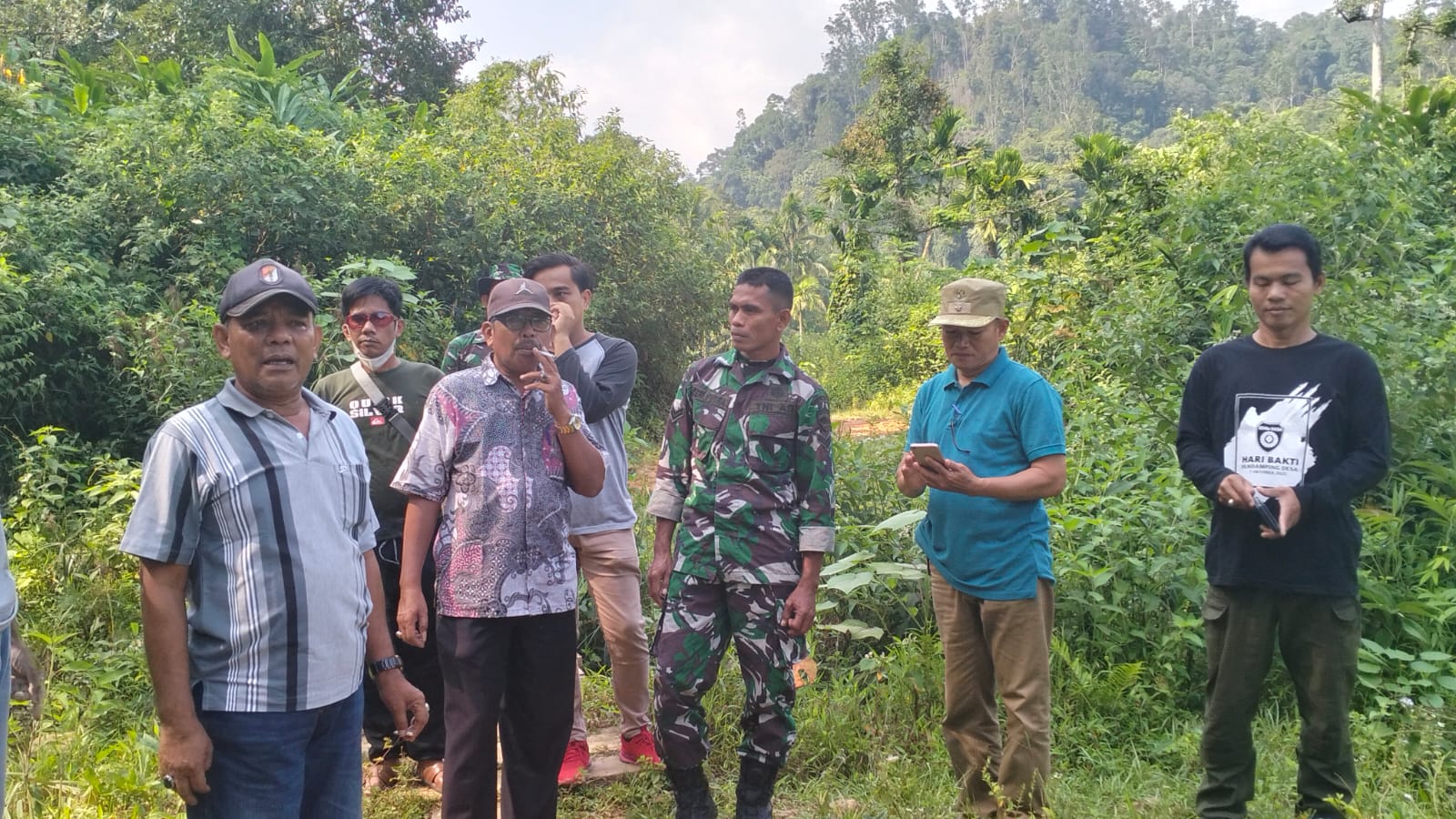 Kegiatan Bulan bakti Gontoroyong GBRM di Nagari Barung - Barung Balantai