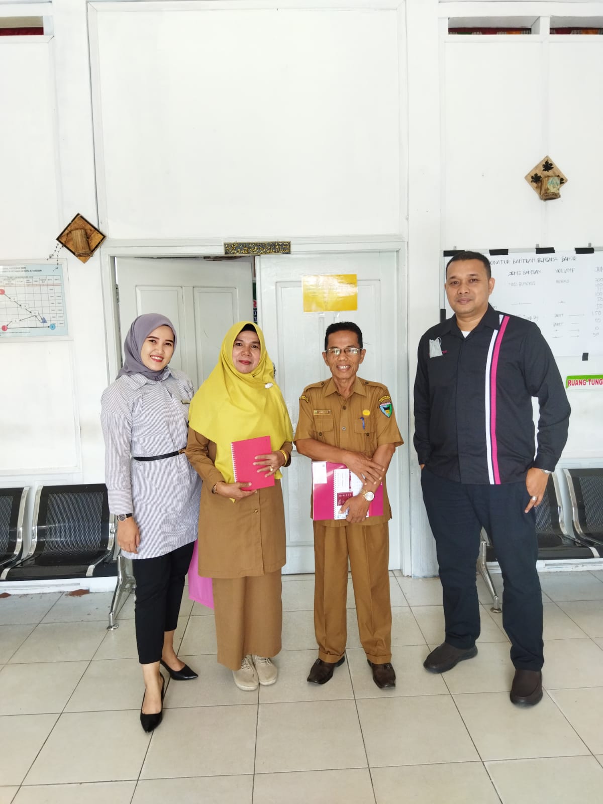 Kunjungan dari Fave Hotel  Olo Padang