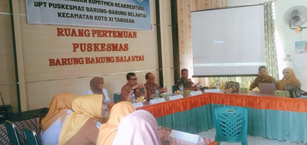 Penggalangan Komitmen Reakreditasi UPT Puskesmas Barung - barung Balantai