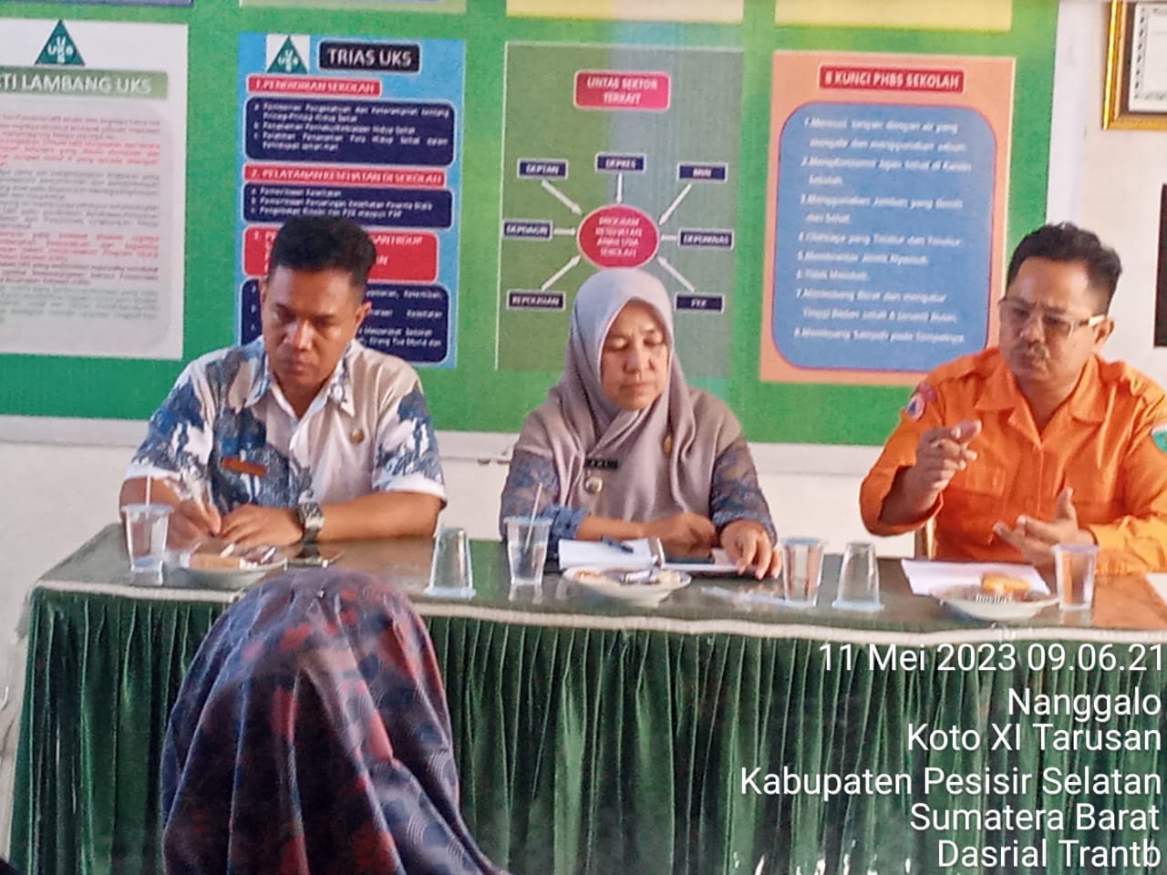 Rapat Koordinasi tentang bencana dengan Anggota BPBD dan Kasi Trantib