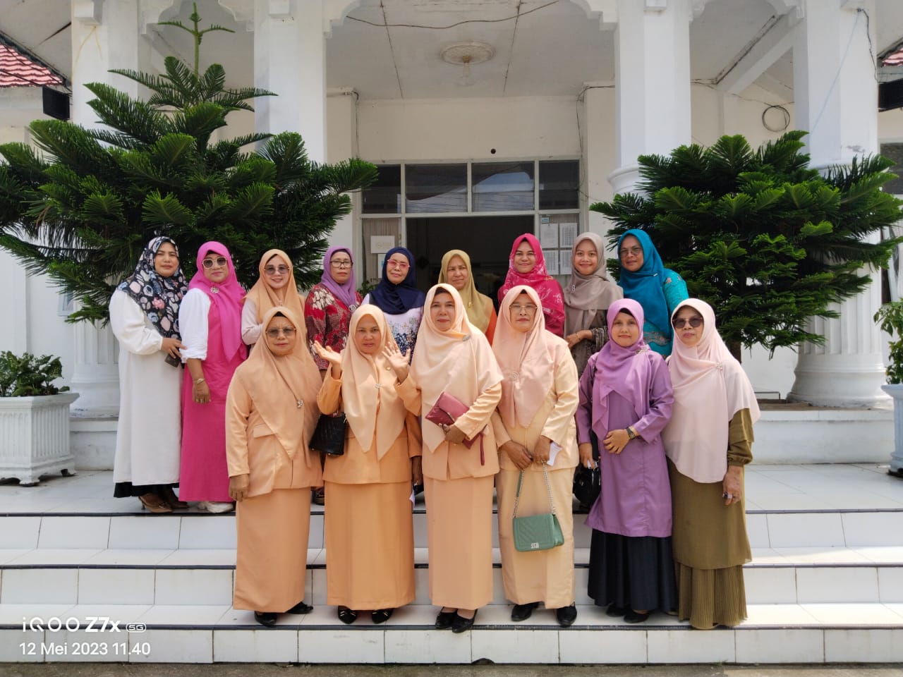 Undangan pertemuan bulanan Drama Wanita  di ruang rapar Kantor Camat 