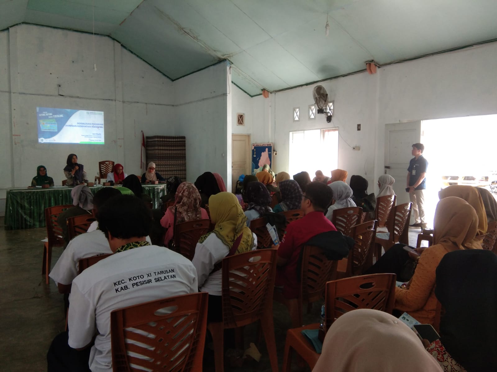 Pembukaan Acara secara resmi sosialisasi dan Verifikasi data penerima Jamkes  PBI APBF