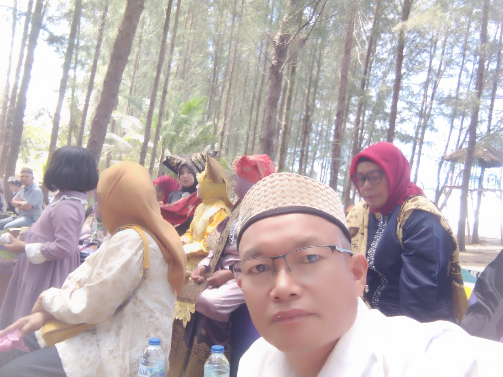 Lomba Baju Kurung Basiba Di Muaro Bantiang Nagari Pulau Karam Kecamatan Koto XI Tarusan