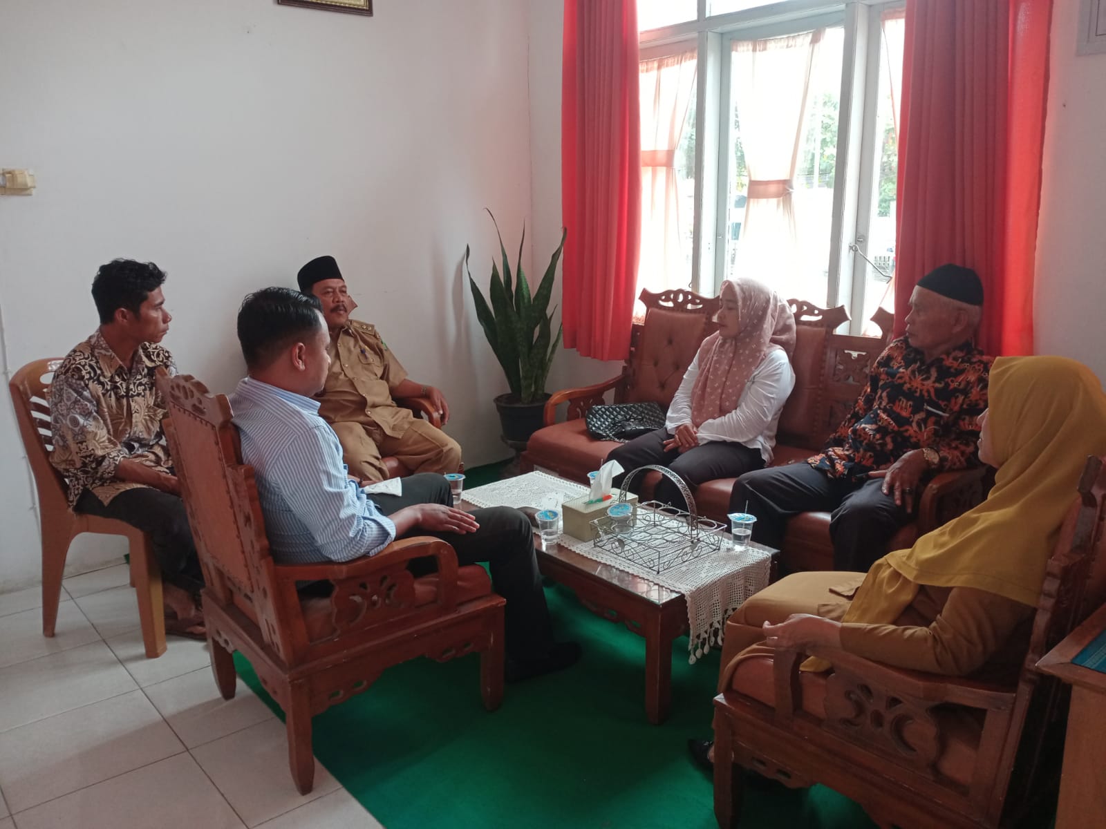 Menyelesaikan masalah Bamus Nagari Carocok Anau