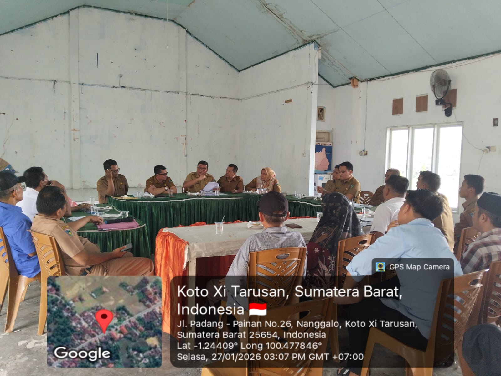 Rapat terkait Permasalahan Penjaringan Balon (Bakal Calon)  Pilwana Nagari Kapuh Utara Tahun 2025 